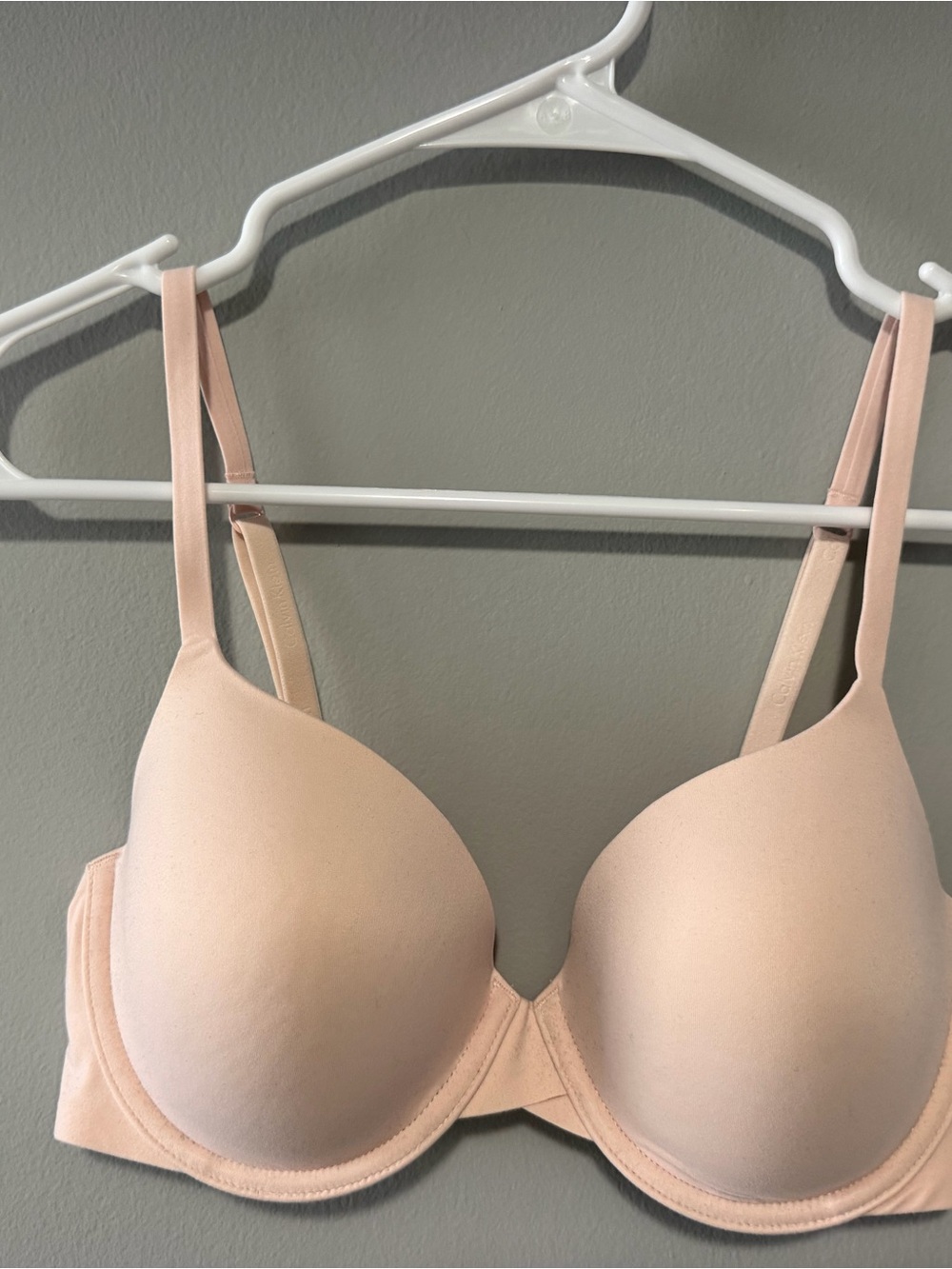 Calvin Klein Light Blush Molded T-Shirt Bra